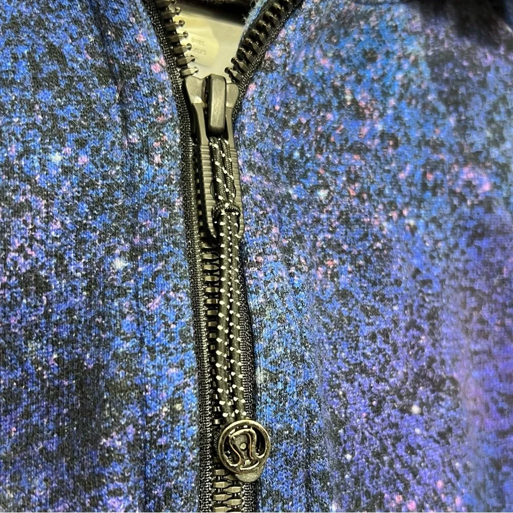 Lululemon Scuba Hoodie Polar Lights Blue Multi Size 8